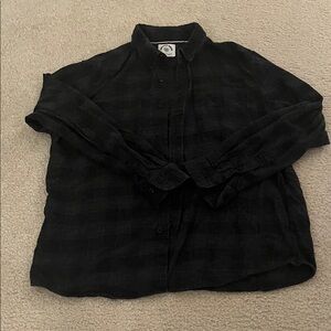 Black Button-Up Flannel Shirt Size L
